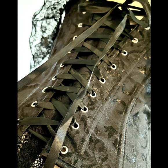 NEW !!!! L Black Lace Sleeves Corset - Picture 4 of 7